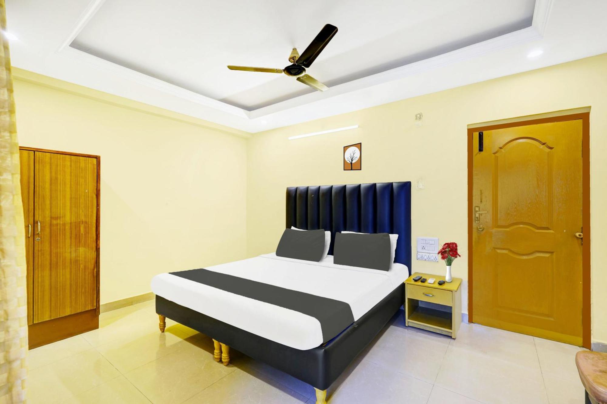 Super Hotel O Padmavathi Puram Near Railway Station Tirupati Dış mekan fotoğraf
