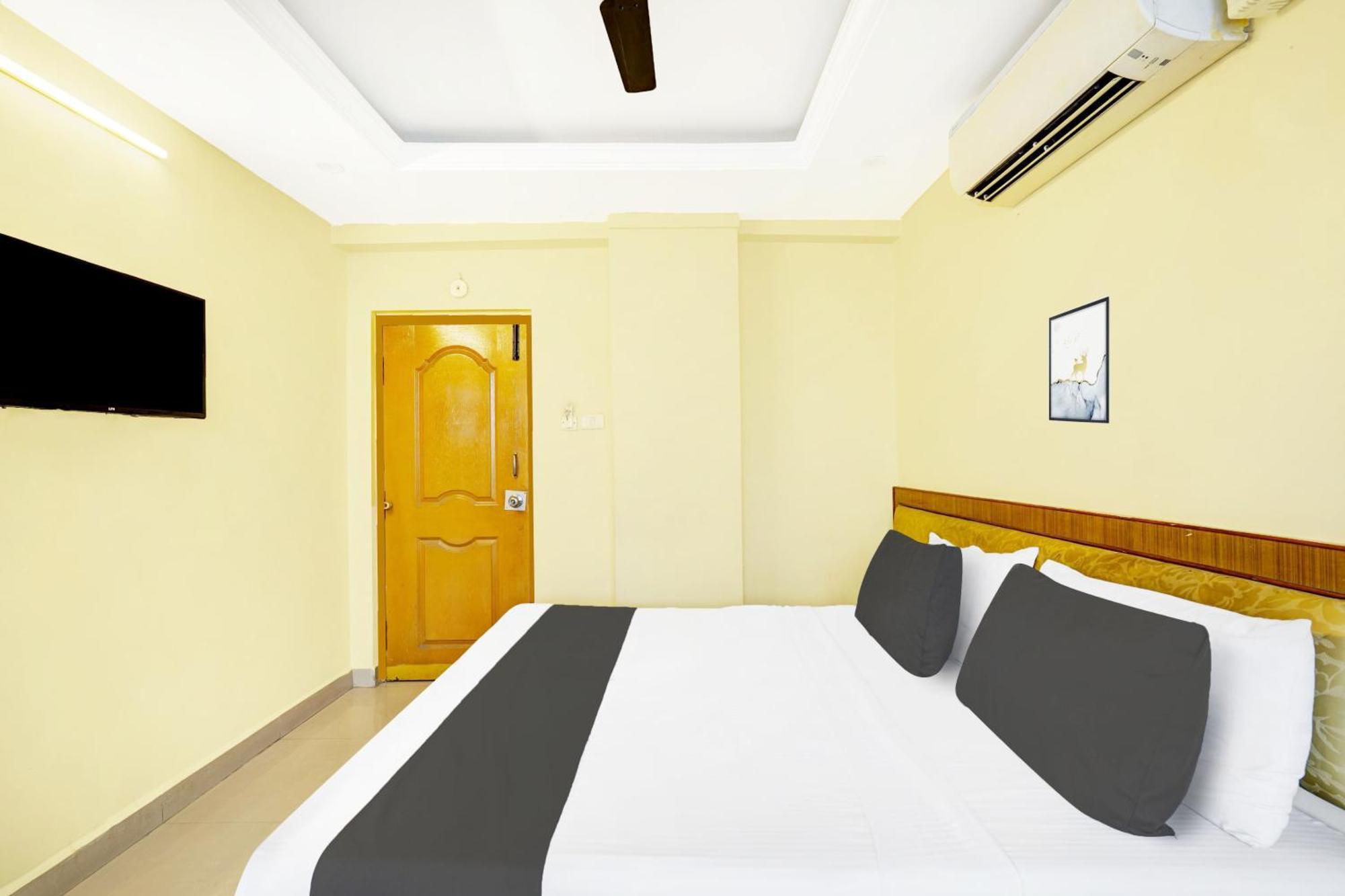 Super Hotel O Padmavathi Puram Near Railway Station Tirupati Dış mekan fotoğraf