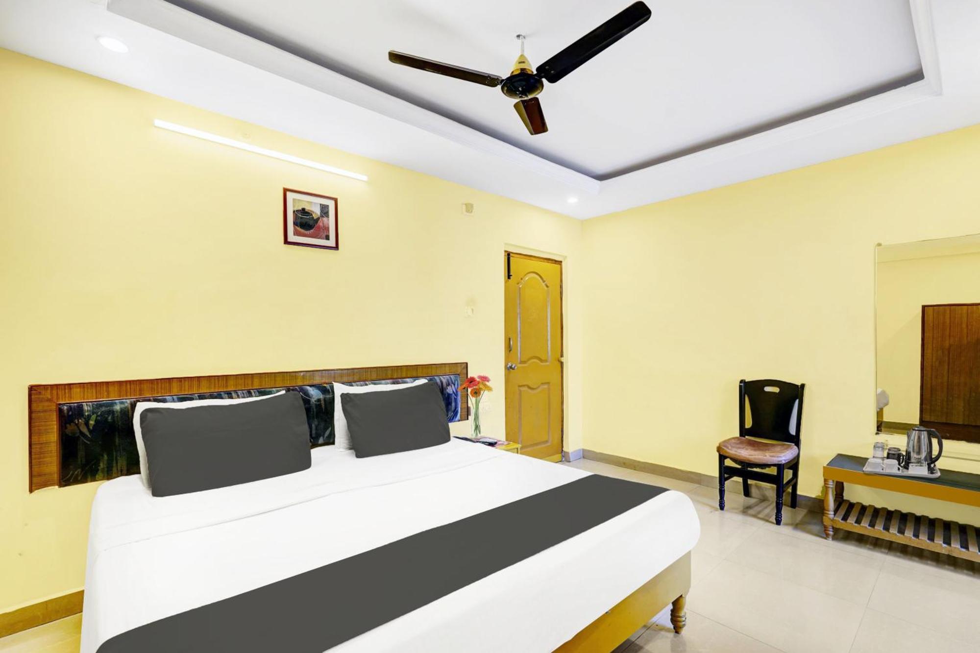 Super Hotel O Padmavathi Puram Near Railway Station Tirupati Dış mekan fotoğraf